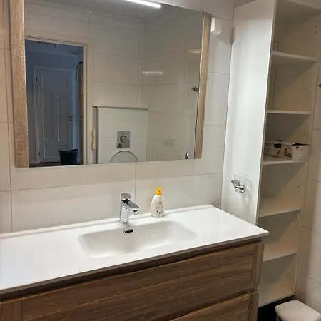 Fjaerestua Apartment
