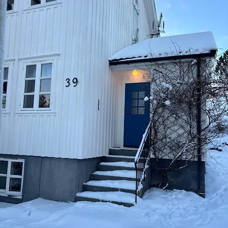 Fjaerestua * Hitra